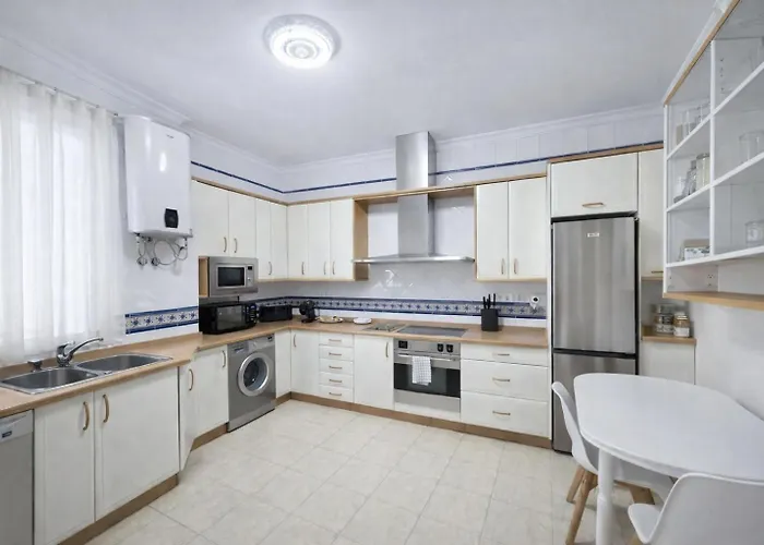 Tendillas Apartment *